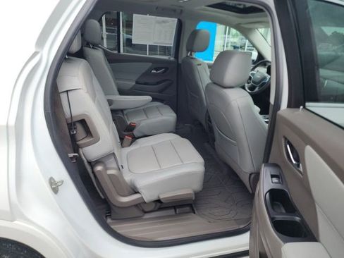 Used 2019 Chevrolet Traverse Premier w/ Driver Confidence II Package image 21
