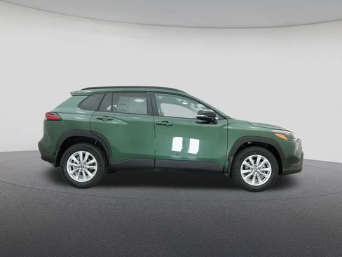 New 2026 Toyota Corolla Cross LE image 27