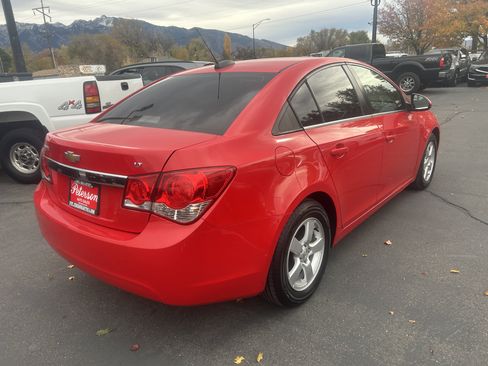 Used 2016 Chevrolet Cruze LT FWD image 6