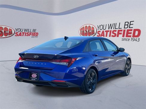 Certified 2023 Hyundai Elantra SEL image 4