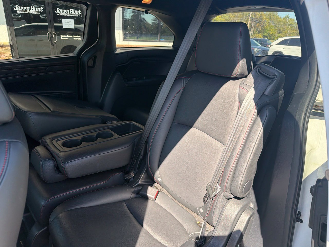 Used 2024 Honda Odyssey Sport image 5