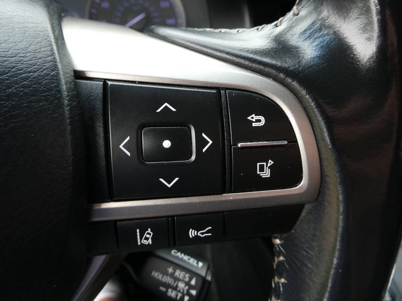 Used 2016 Lexus ES 350 w/ Premium Package w/Wood Trim FWD image 13