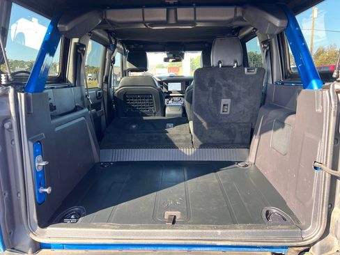 Used 2023 Ford Bronco Black Diamond image 42