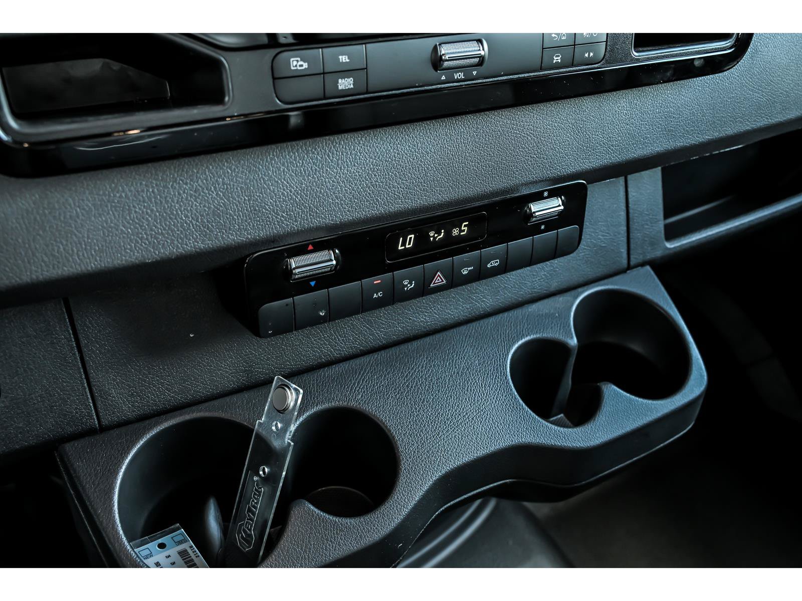 Used 2025 Mercedes-Benz Sprinter 3500 image 14