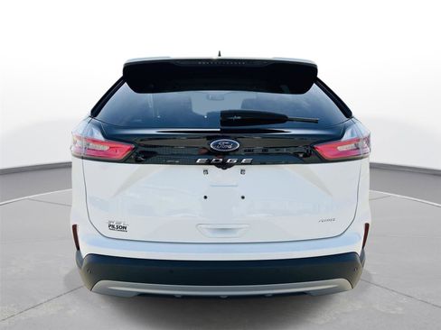 Used 2024 Ford Edge SEL w/ Convenience Package image 36