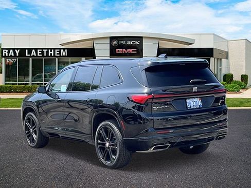 Used 2026 Buick Enclave Sport Touring w/ Power Package AWD/4WD image 3