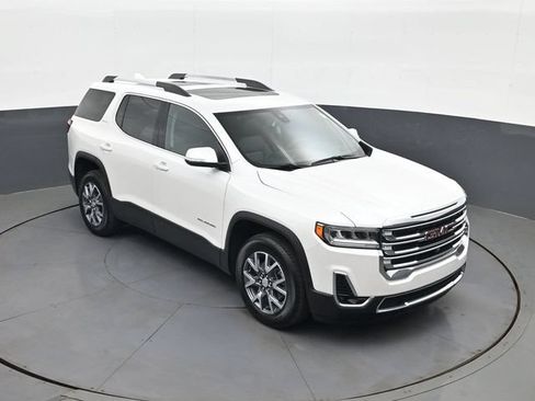 Used 2023 GMC Acadia SLT w/ Technology Package AWD/4WD image 28