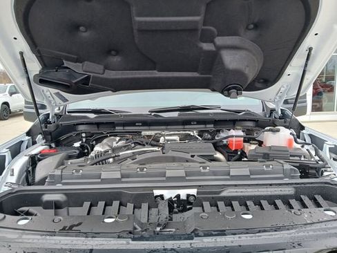 New 2026 GMC Sierra 2500 SLT w/ SLT Premium Package image 32