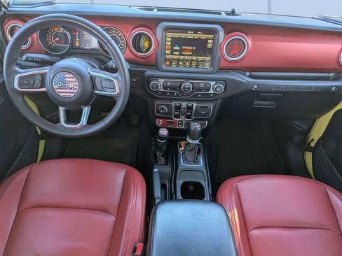 Used 2023 Jeep Wrangler Unlimited Rubicon image 14