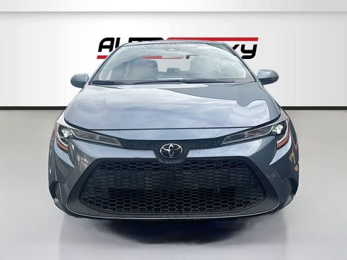 Used 2021 Toyota Corolla LE w/ Carpet Mat Package (TMS) image 2