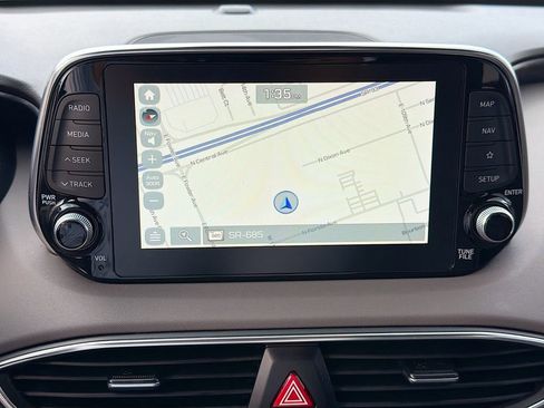 Used 2020 Hyundai Santa Fe Limited FWD image 31