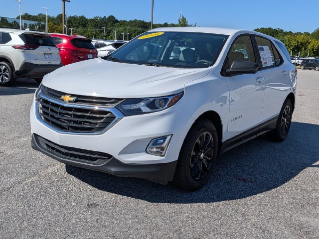 Used 2020 Chevrolet Equinox LS w/ LPO, Floor Liner Package FWD image 9