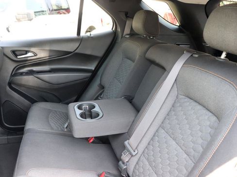 Used 2021 Chevrolet Equinox LT FWD image 22