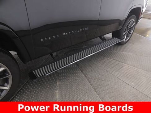 Used 2025 Jeep Grand Wagoneer Series II Obsidian w/ Quick Order Packagew 28T image 16