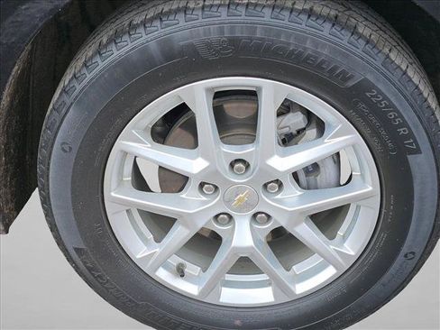 Used 2022 Chevrolet Equinox LT FWD image 26