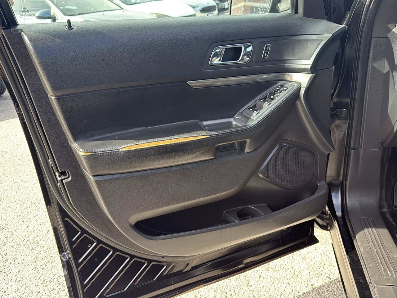 Used 2015 Ford Explorer 4WD Police Interceptor image 13