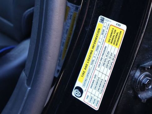 Used 2024 Buick Envista Sport Touring w/ Convenience I Package FWD image 29