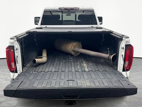 Used 2021 GMC Sierra 2500 AT4 w/ AT4 Premium Plus Package image 18