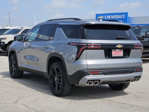 New 2026 Chevrolet Traverse LT FWD image 4