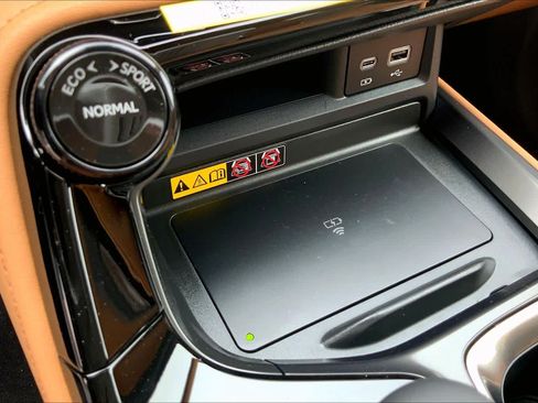 Used 2026 Lexus NX 350 AWD w/ Accessory Package (2T) image 18
