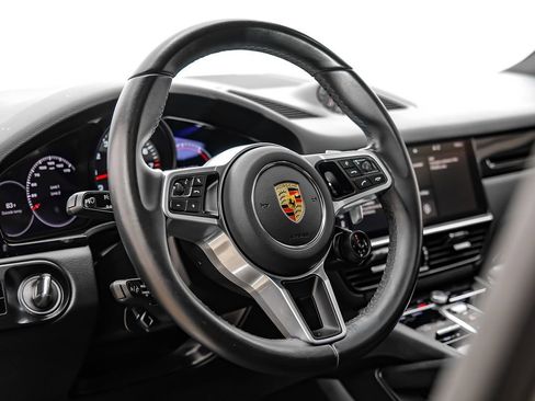 Used 2021 Porsche Cayenne Coupe AWD/4WD image 14