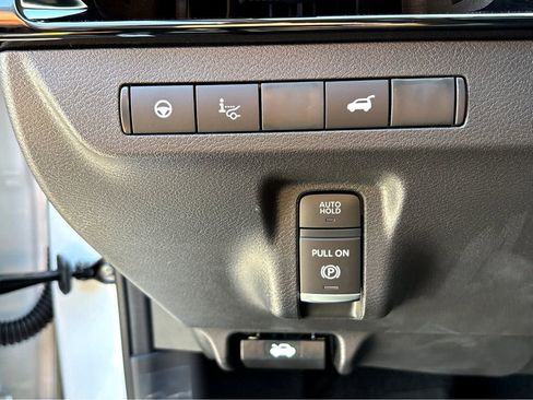 New 2026 Nissan Murano Platinum AWD/4WD image 12