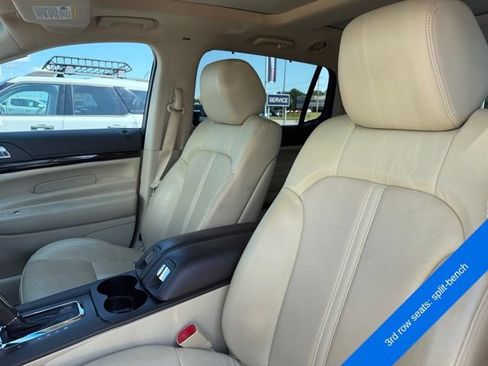 Used 2014 Lincoln MKT AWD w/ Equipment Group 201A image 21