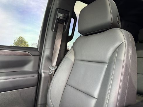 Used 2022 Chevrolet Tahoe LT w/ LT Signature Plus Package RWD image 50