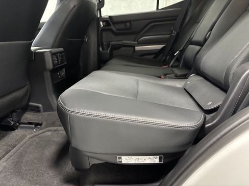Used 2025 Toyota 4Runner TRD Off-Road Premium w/ Tow Technology Package AWD/4WD image 44