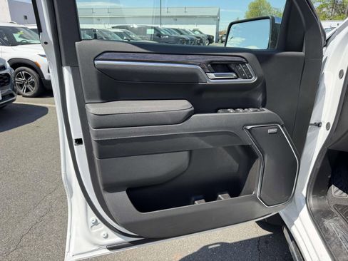 New 2026 Chevrolet Silverado 1500 LTZ w/ LTZ Premium Package AWD/4WD image 23