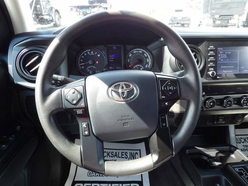 Used 2020 Toyota Tacoma SR image 20