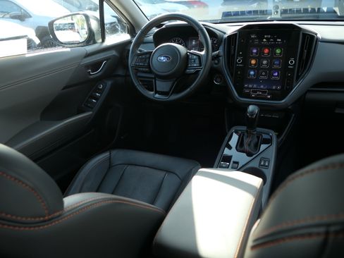 Used 2025 Subaru Crosstrek 2.5i Limited w/ Crosstrek Mirror Package image 23