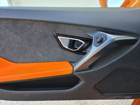 Used 2015 Lamborghini Huracan LP 610-4 image 18