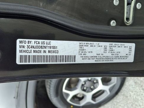 Used 2022 Jeep Compass Trailhawk w/ Trailhawk Elite Group image 28