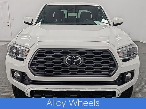 Used 2023 Toyota Tacoma TRD Off-Road image 4