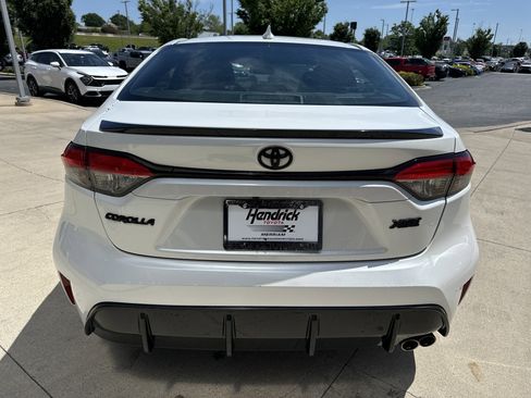 Used 2023 Toyota Corolla XSE FWD image 8