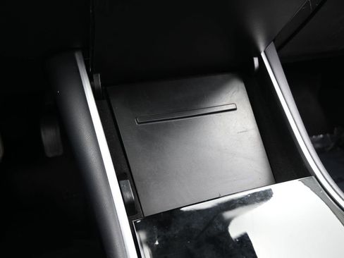 Used 2019 Tesla Model 3 image 23