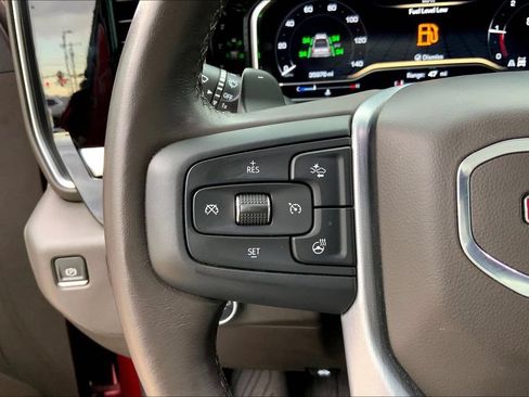 Used 2022 GMC Sierra 1500 SLT AWD/4WD image 19