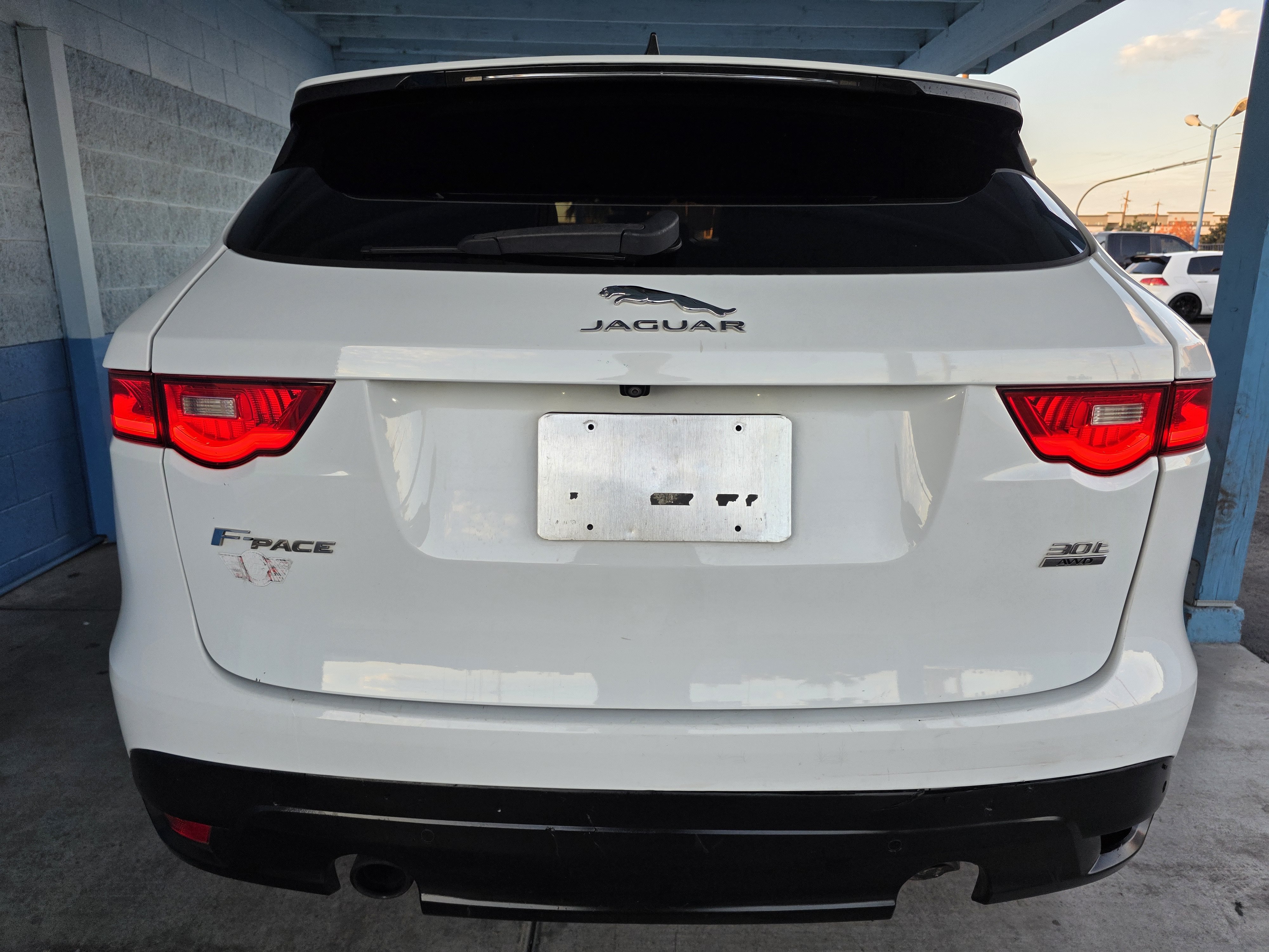 Used 2020 Jaguar F-PACE Prestige AWD/4WD image 4