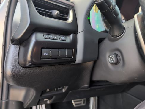 Certified 2024 Lexus UX 250h F Sport FWD image 10