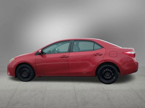 Used 2016 Toyota Corolla LE image 3