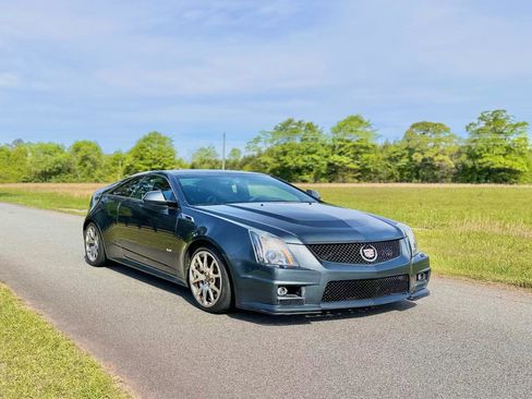 Used 2011 Cadillac CTS V w/ Wood Trim Package image 12