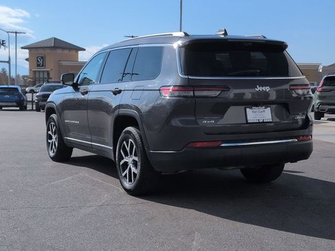 Used 2024 Jeep Grand Cherokee L Limited w/ Luxury Tech Group II image 9