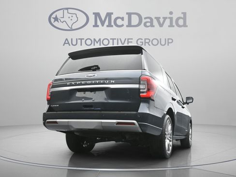 Used 2023 Ford Expedition Platinum RWD image 40