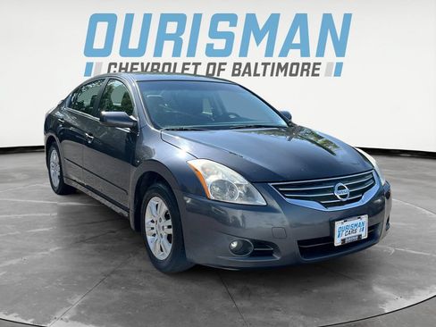 Used 2012 Nissan Altima 2.5 S w/ 20th Anniversary Pkg FWD image 1