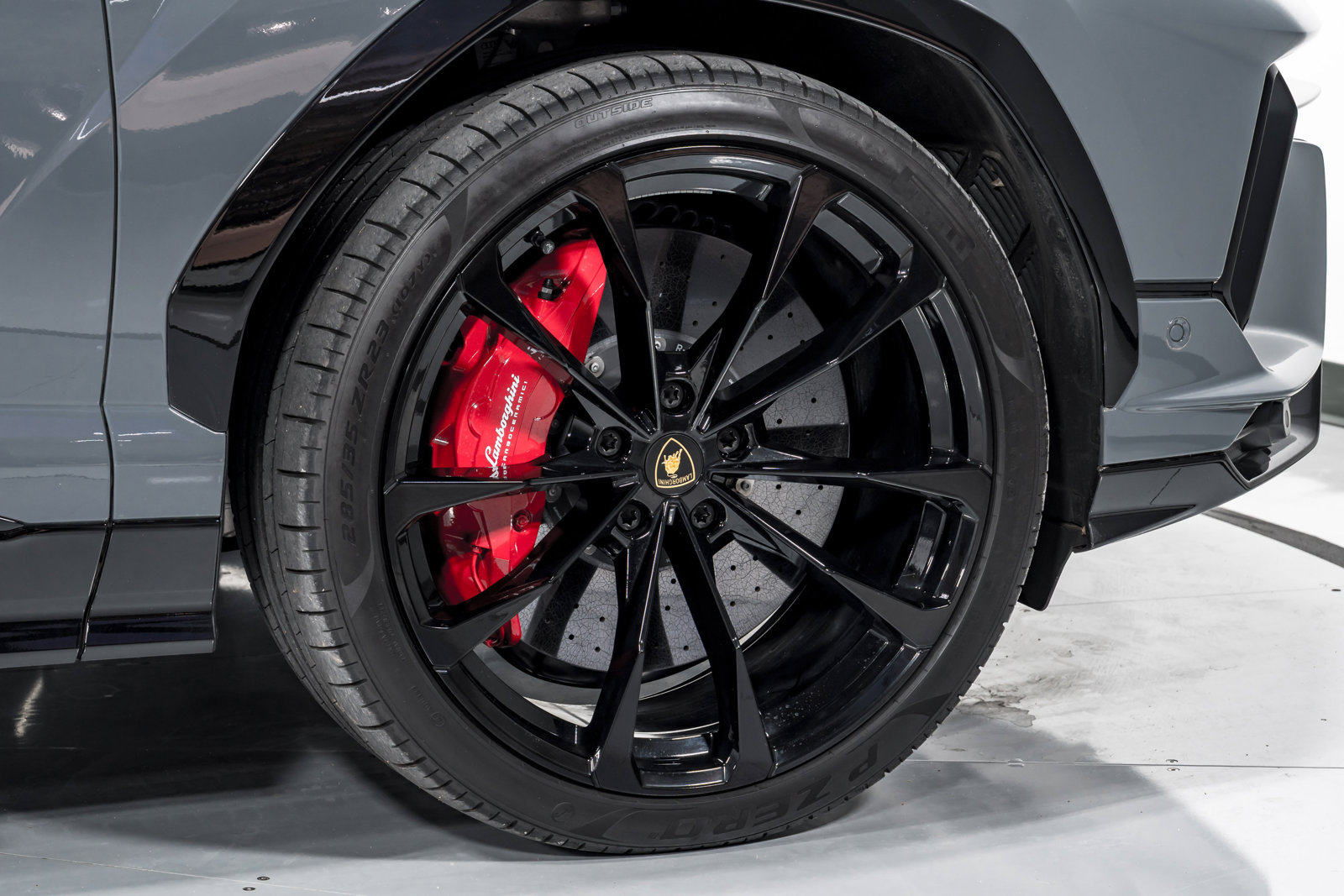 Used 2024 Lamborghini Urus S AWD/4WD image 54