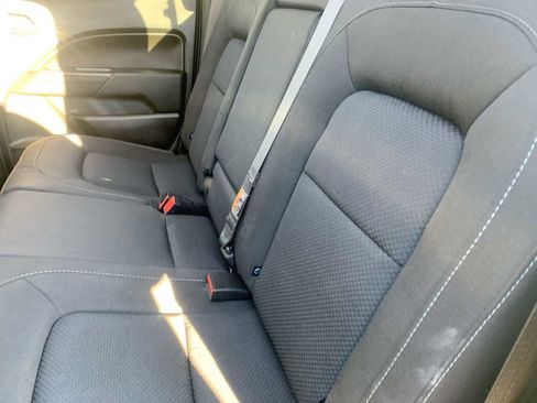 Certified 2022 Chevrolet Colorado LT w/ LT Convenience Package image 21