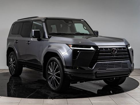 Used 2026 Lexus GX 550 w/ Accessory Package (2T) AWD/4WD image 12