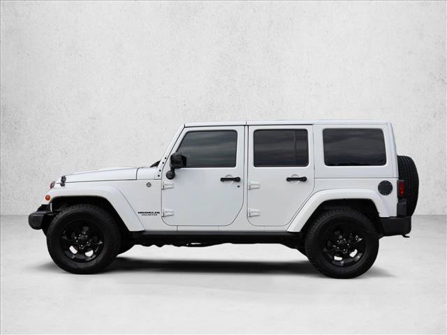 Used 2015 Jeep Wrangler Unlimited Sahara AWD/4WD image 8