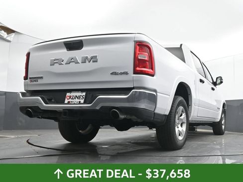 Used 2025 RAM 1500 Big Horn AWD/4WD image 49